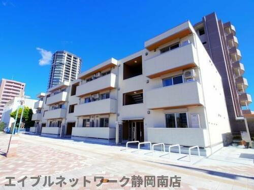 静岡県静岡市駿河区曲金６丁目 賃貸アパート