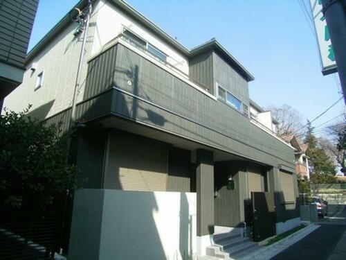 Ｓａａｎｔｉｈ 2階建