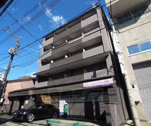 エターナルコート三条 5階建