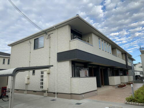 エレガンテ　ヴィラ３