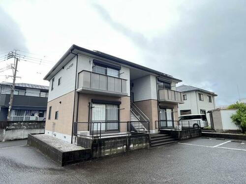 イーストヒル 2階建