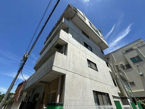 東京都世田谷区代田１丁目 5階建