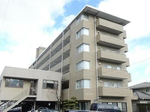 愛媛県新居浜市庄内町１丁目 賃貸マンション