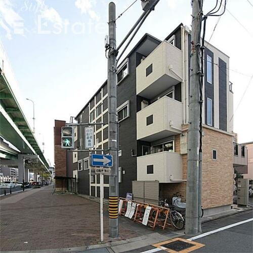 愛知県名古屋市西区笠取町３丁目 3階建 築8年9ヶ月