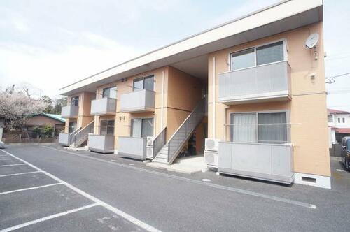 ラシェール 2階建