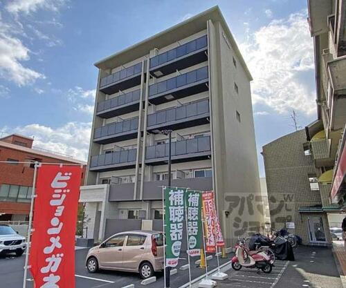 グローリードミール開田 6階建