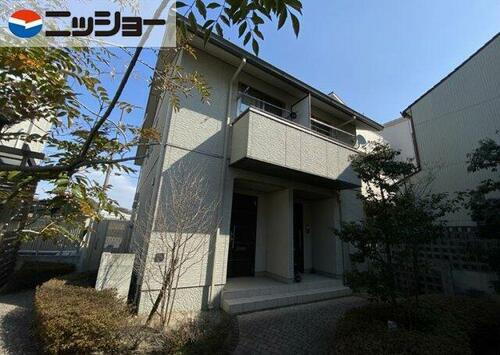 ｆ－ｓｔａｄｔ（北棟） 2階建