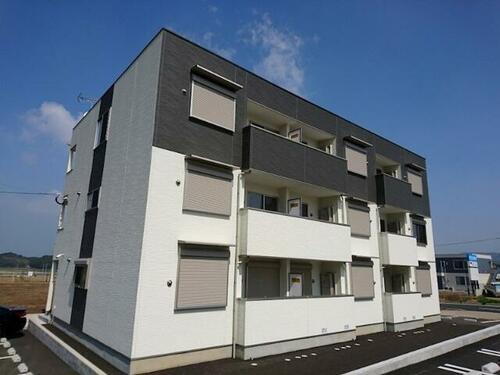 福岡県北九州市若松区ひびきの北 賃貸アパート