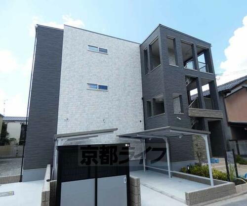 京都府京都市伏見区深草西浦町２丁目 3階建 築3年11ヶ月