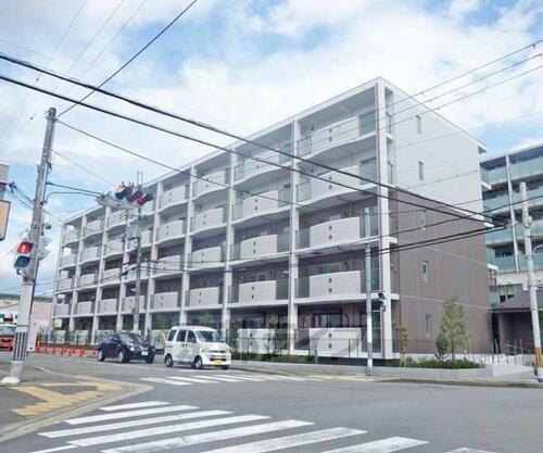 ニックレジデンス京都 5階建
