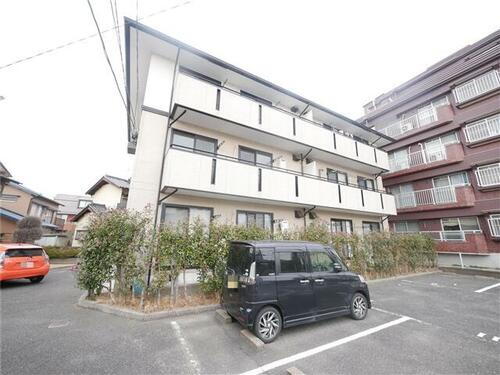 メルベーユ前田Ⅱ 3階建