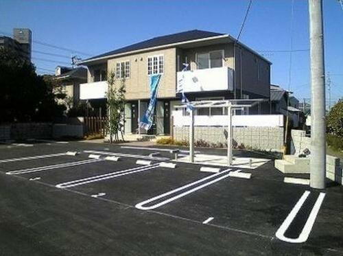 愛媛県新居浜市久保田町３丁目 賃貸アパート