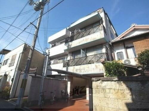 京都府京都市上京区上御霊馬場町 3階建