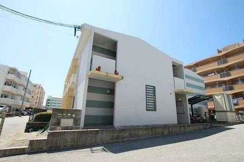 沖縄県豊見城市宜保２丁目 賃貸アパート