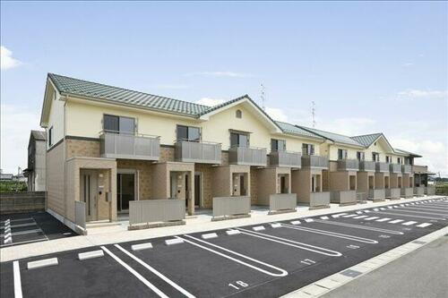 愛知県弥富市三百島１丁目 賃貸アパート