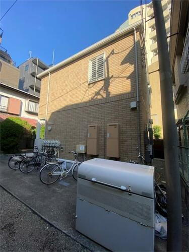 Ｆｏｎｔａｉｎｅ　ｄｅ　Ｄｉｅｕ 2階建