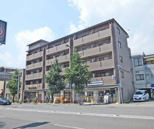 エレガント鴨川 5階建