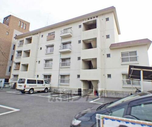 大嶌マンション 4階建