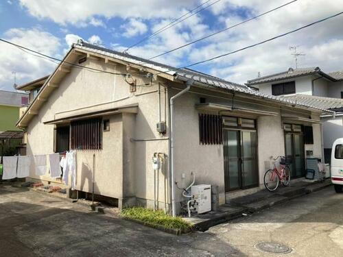 奈良県大和郡山市馬司町 平屋建て