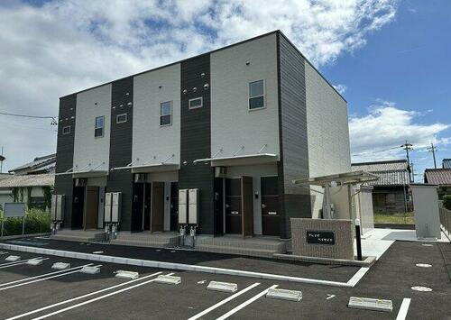ブレイヴ　ベイサイド 2階建