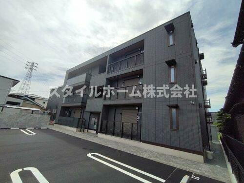 愛知県豊川市四ツ谷町１丁目 賃貸アパート