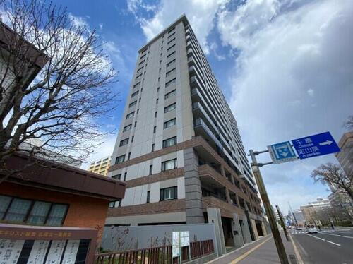レーベン大通公園　ＴＨＥ　ＣＥＮＴＲＡＬ　ＷＥＳＴ 15階建