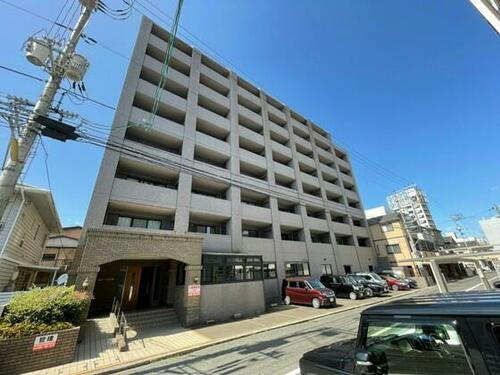 ロアール古市 9階建