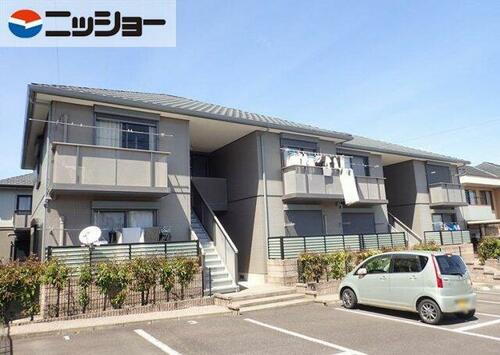 コージィーコート 2階建
