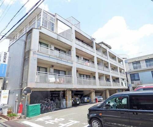 フクエハイツ 地上3階地下1階建