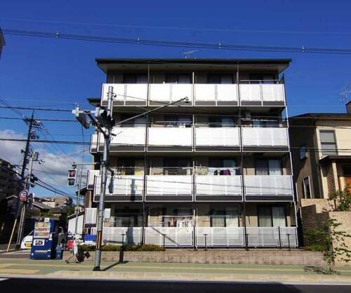 京都府京都市伏見区鍋島町 4階建