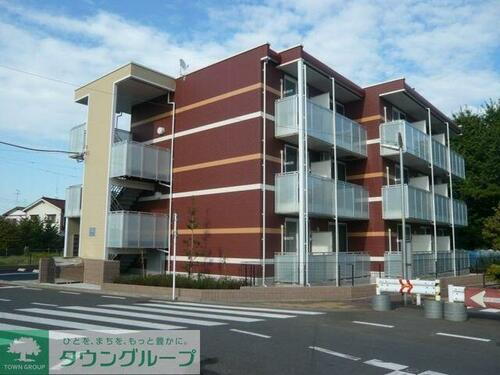 レオネクストレグルス 3階建