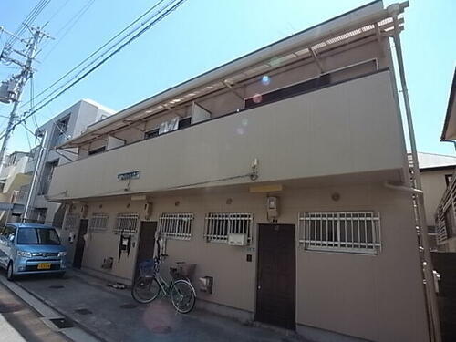 兵庫県西宮市石刎町 2階建