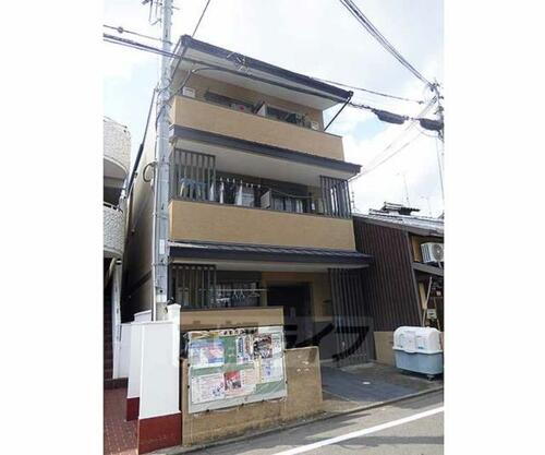 フラッティ千本上立売 3階建