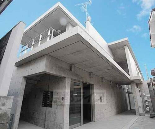 京都府京都市北区等持院東町 2階建 築14年7ヶ月