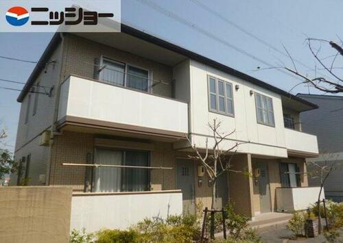 アッシュ　Ａ棟 2階建