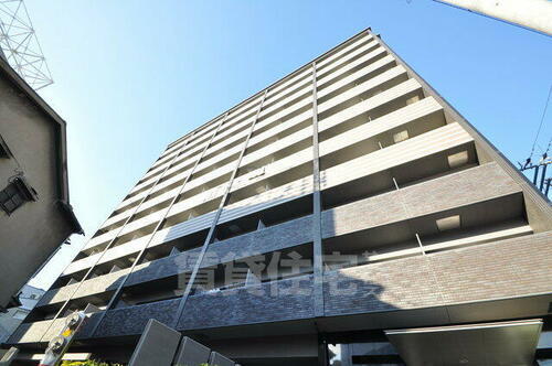 大阪府大阪市福島区玉川３丁目 11階建