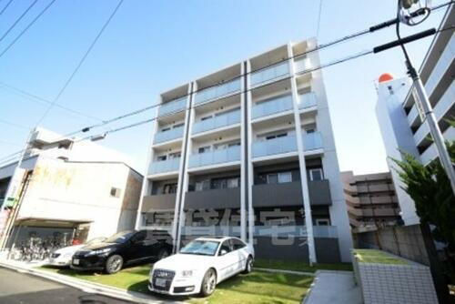 愛知県名古屋市中村区十王町 築8年10ヶ月 5階建