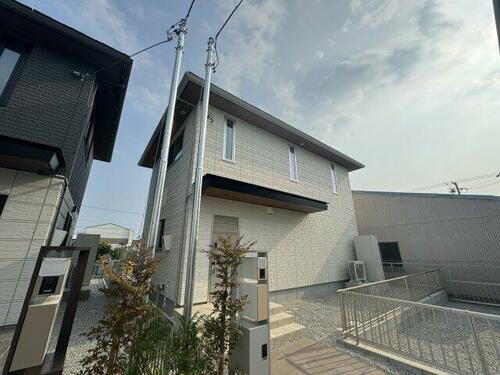 愛知県豊橋市菰口町２丁目 賃貸一戸建て