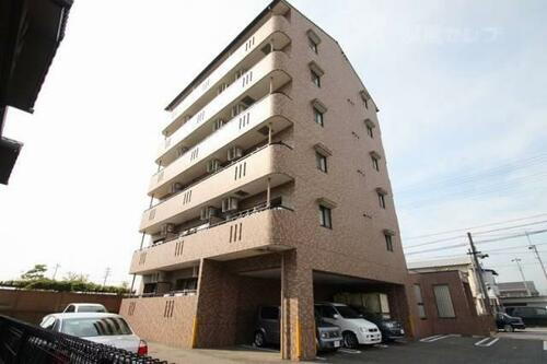 フォンテーヌ峯 6階建