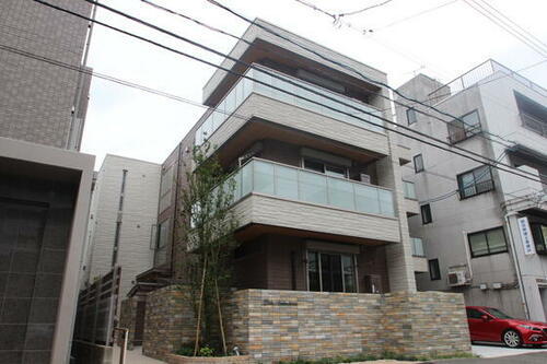 ジョイア白島 3階建