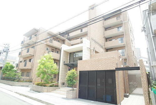 兵庫県西宮市南昭和町 6階建