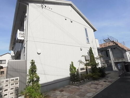 グレンコート岡本 2階建