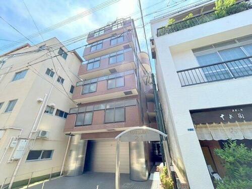 マツダ２１ 6階建