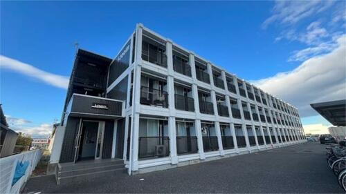 アイルーム四日市白須賀 3階建