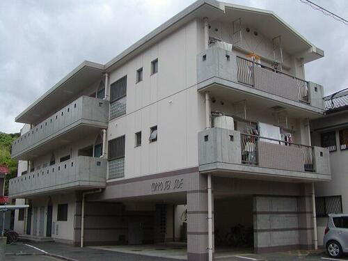 愛媛県宇和島市大浦 3階建 築32年3ヶ月