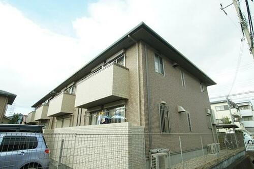 兵庫県尼崎市名神町２丁目 2階建