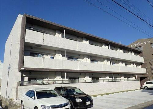 愛知県名古屋市中川区万町 賃貸マンション