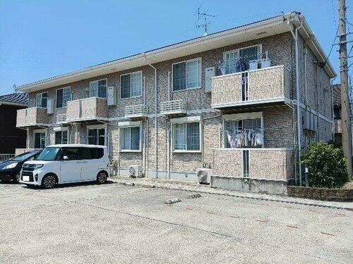 愛知県弥富市鯏浦町西前新田 賃貸アパート