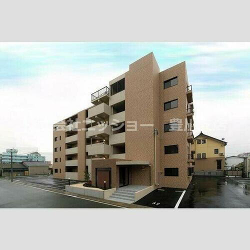 愛知県豊川市桜ケ丘町 賃貸マンション