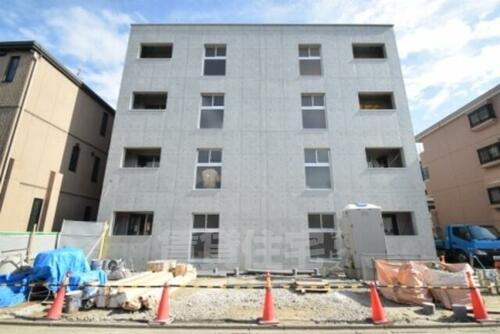 愛知県名古屋市中村区塩池町３丁目 4階建